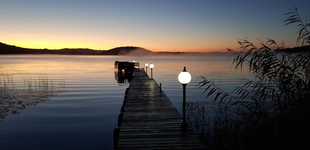 Kairos On The Lake, Swartvlei Lake, Sedgfield, Garden Route 塞吉菲尔德 外观 照片