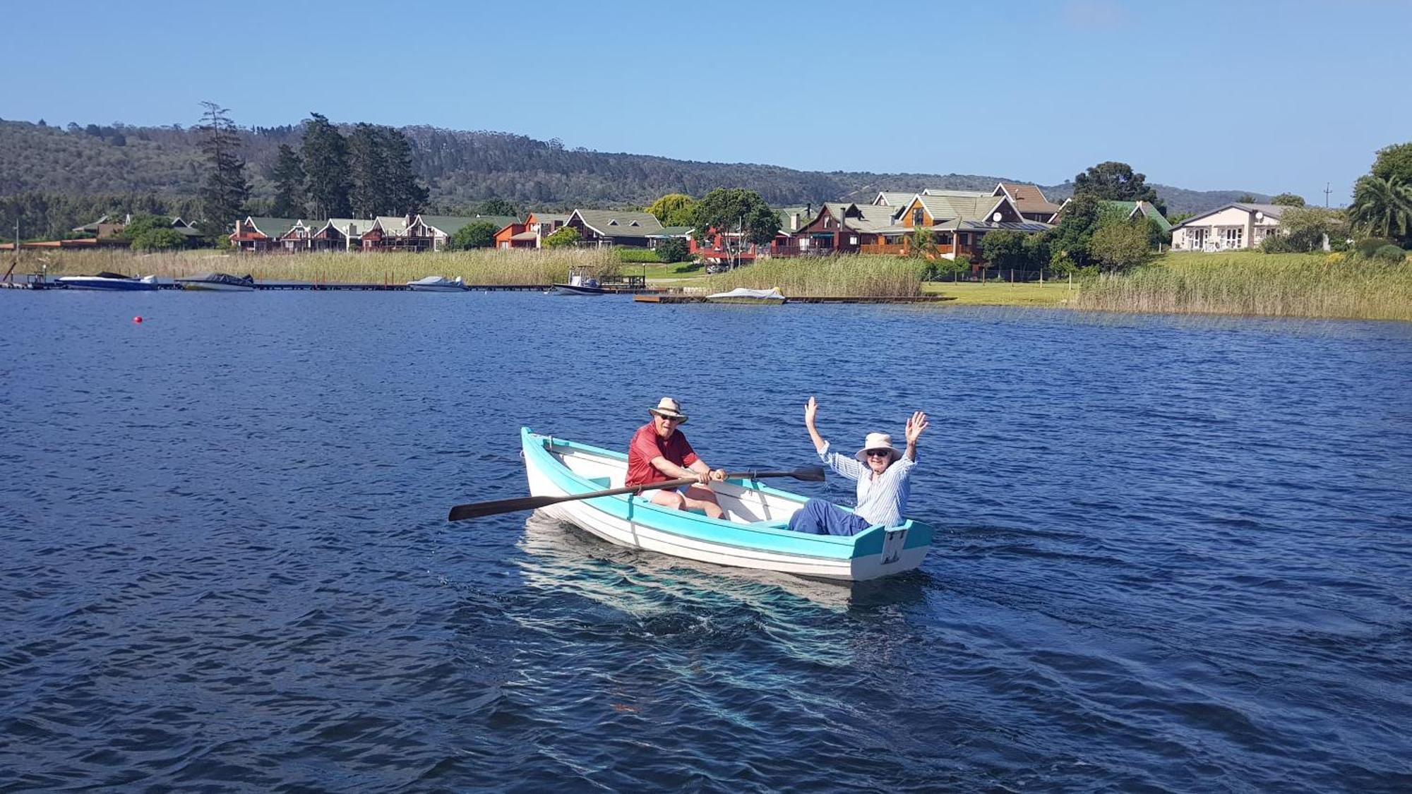 Kairos On The Lake, Swartvlei Lake, Sedgfield, Garden Route 塞吉菲尔德 外观 照片